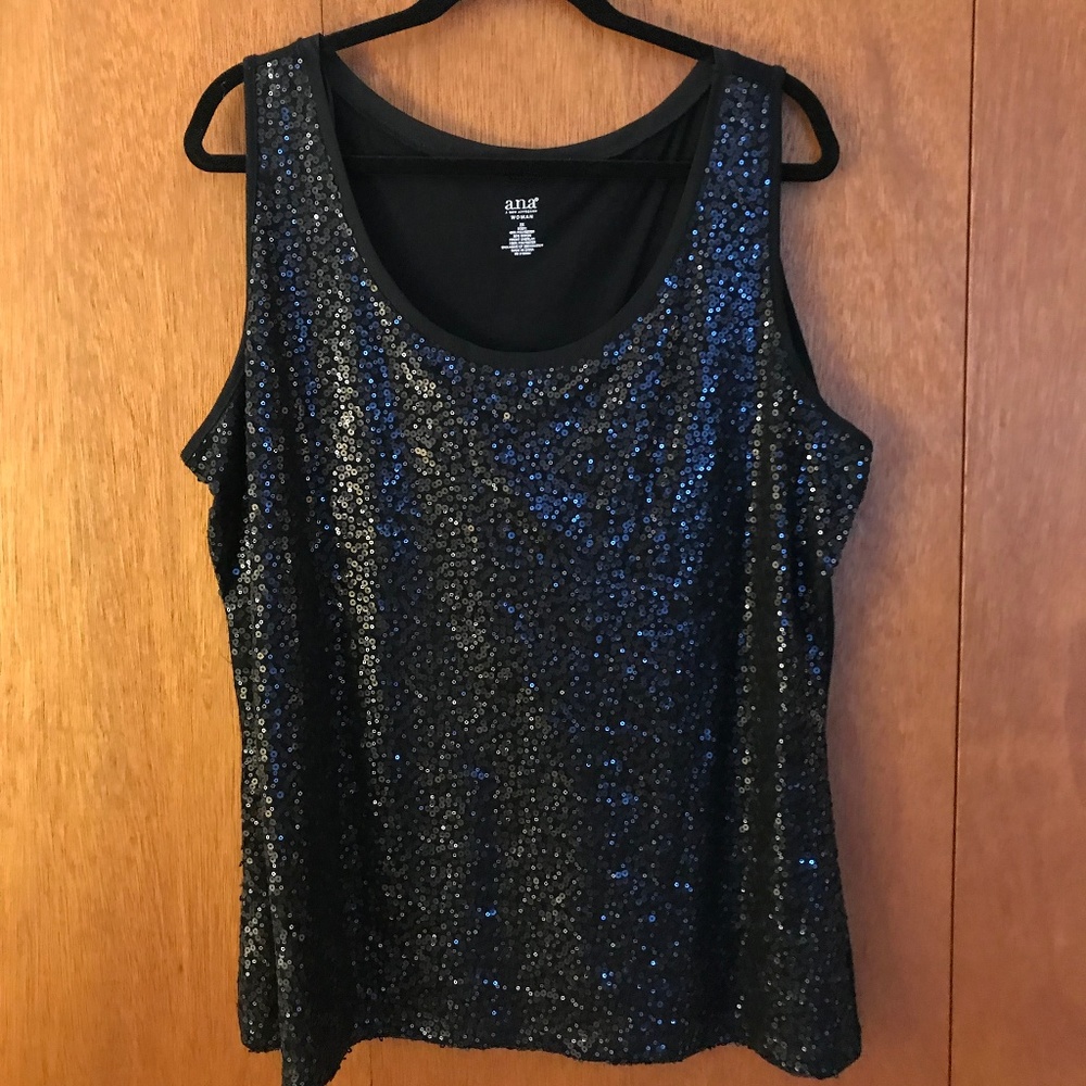 Like NEW! Black Sequin Tank
